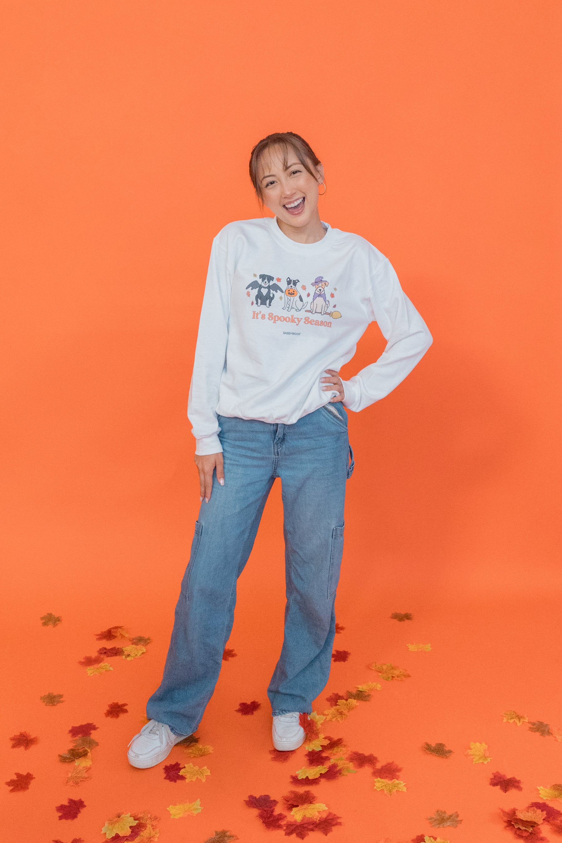Sweatshirt - It's Spooky Season (MUTTS)