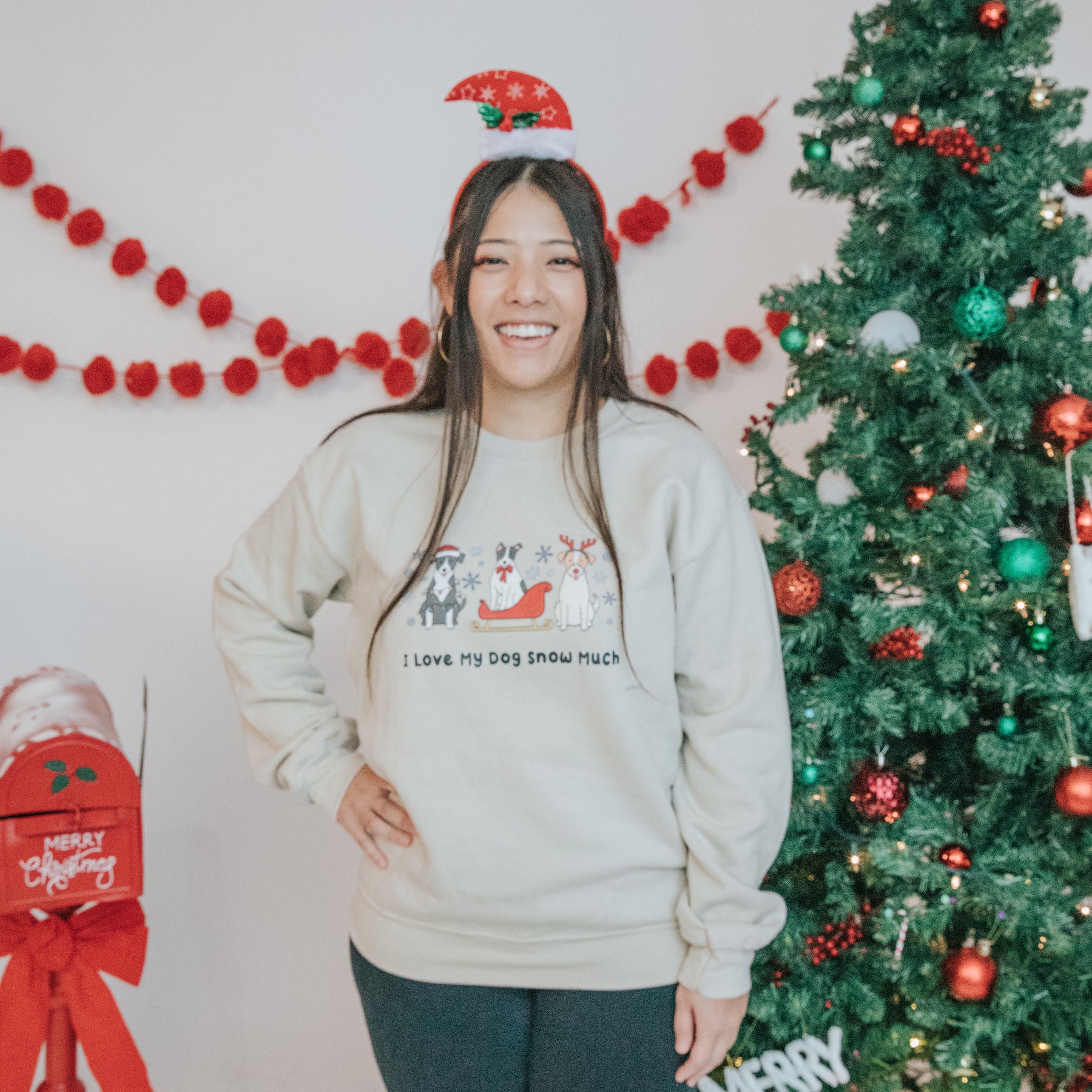 Sweatshirt - I Love My Dog Snow Much (Mutts)