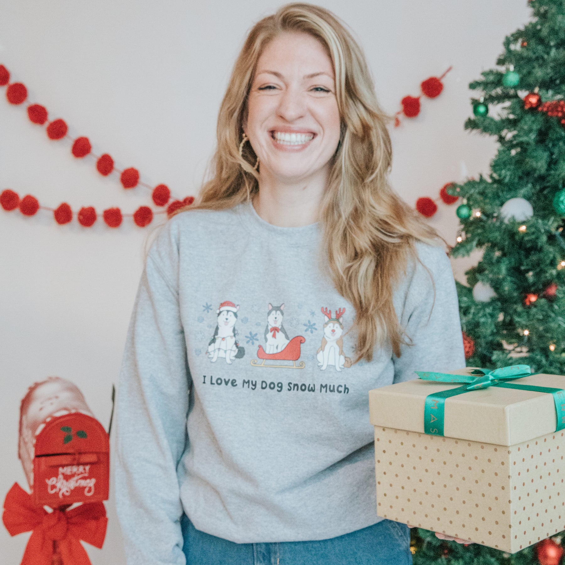 Sweatshirt - I Love My Dog Snow Much (Huskies)